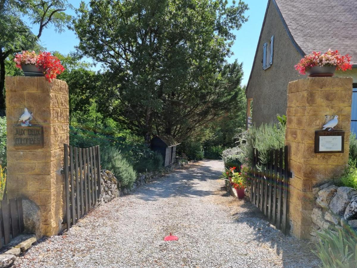 Aux Deux Colombes Bed & Breakfast Padirac Luaran gambar